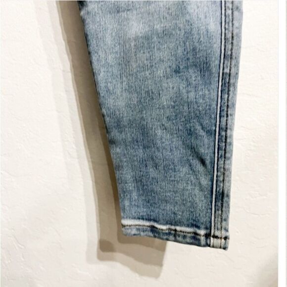 Spanx Women’s Stretch Skinny Light Wash Pull On Denim Jeans Size Small Night Out - Picture 3 of 6